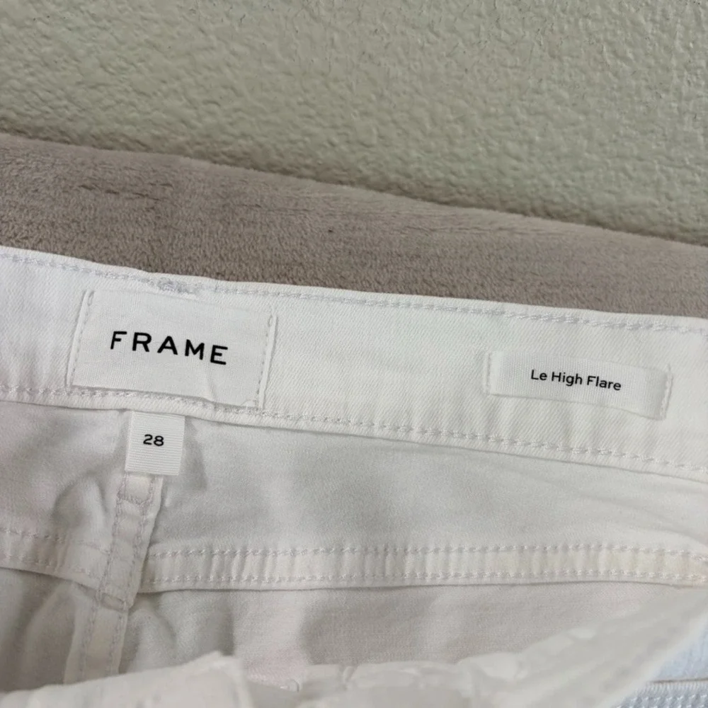 Frame Le High Flare Jeans in Blanc Women 28 Stretch Denim Designer NWOT